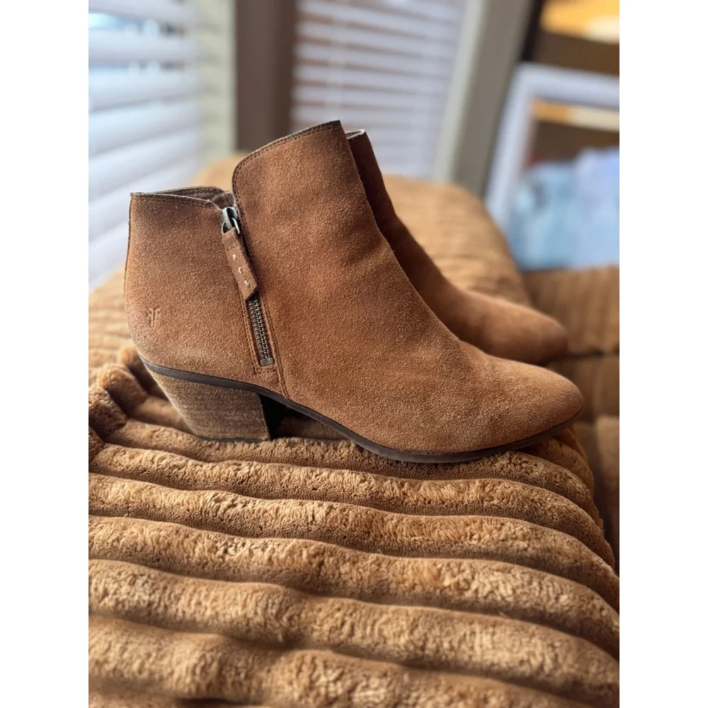 FRYE | Judith Brown Suede Leather Ankle Boots Booties Size 8.5